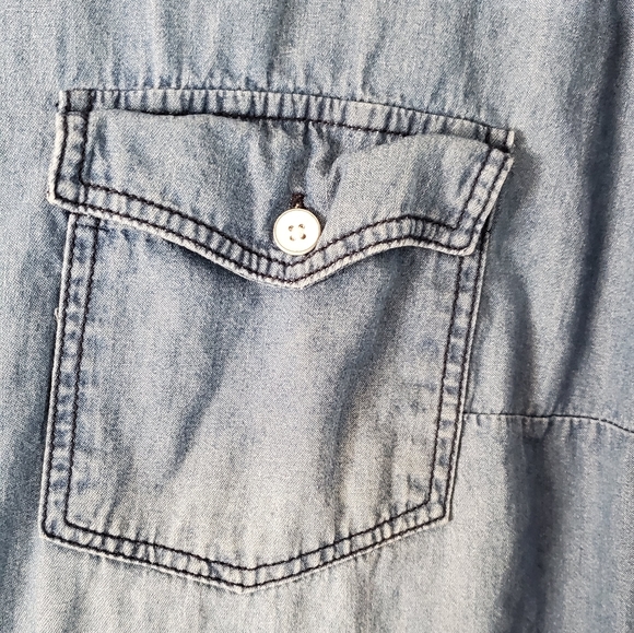 TORRID Chambray Long-Sleeved Shirt 100%Cotton. - Picture 10 of 14